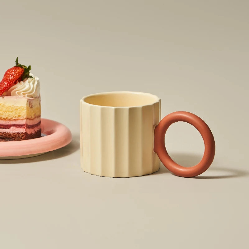 MELON MUG WITH BIG CIRCLE ORANGE HANDLE